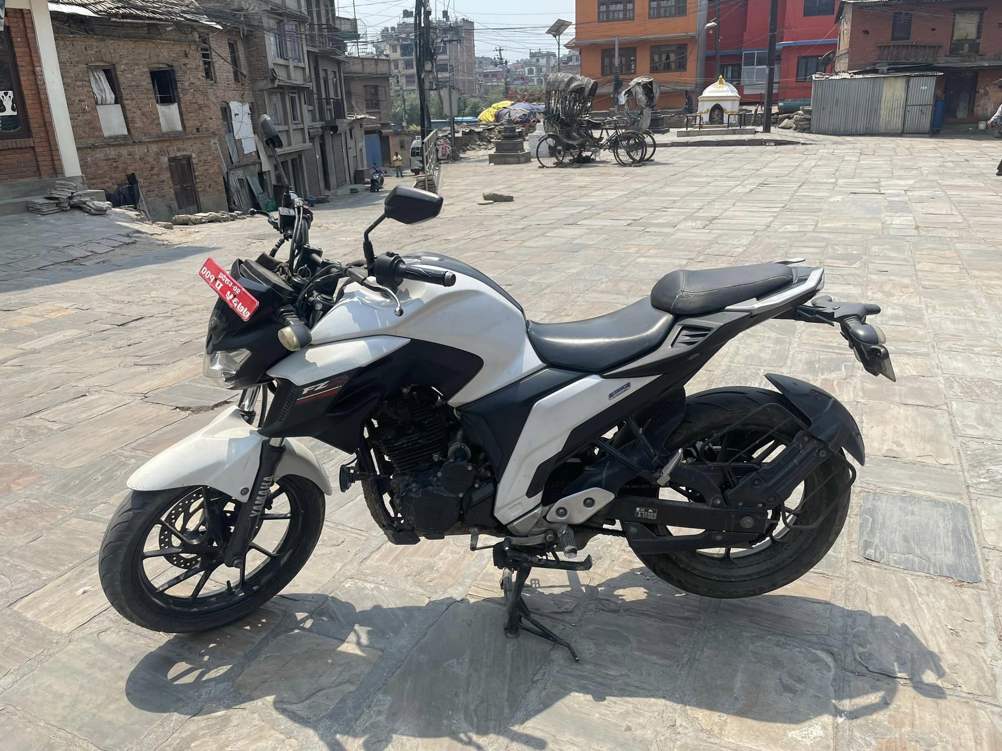 Yamaha FZ 25